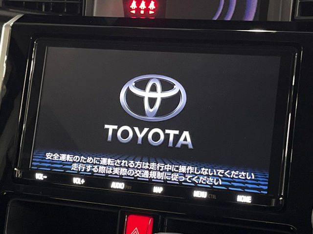 �y�����i�r�z�l�C�̏����i�r�𑕔����Ă���܂��B�i�r�̎g���₷���͂������A�I�[�f�B�I�@�\���[��!�L�����v�◷�s�͂������A�ʋ΂┃�����ȂǕ��i�̃h���C�u���y�����Ȃ�͂���