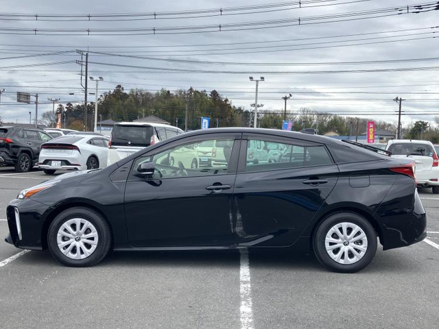 プリウス1.8 S セーフティ プラスII