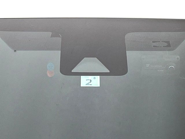 �y�g���^�Z�[�t�e�B�Z���X�z���s���ɑO���̎ԗ�����F�����A�Փ˂������Ȏ��͌x��ƃu���[�L�ŏՓˉ���Ɣ�Q�y�����A�V�X�g�B�����S�Ƀh���C�u�����y���݂��������܂��B