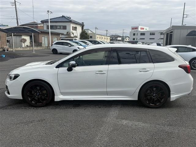 ���Ǝҗl�ւ̔̔��͂��f�肳���Ă��������܂��B �Ԍ������ԗ��̏ꍇ�́A�Ԍ����擾�������x�������z�ŕ\�����Ă���܂��B