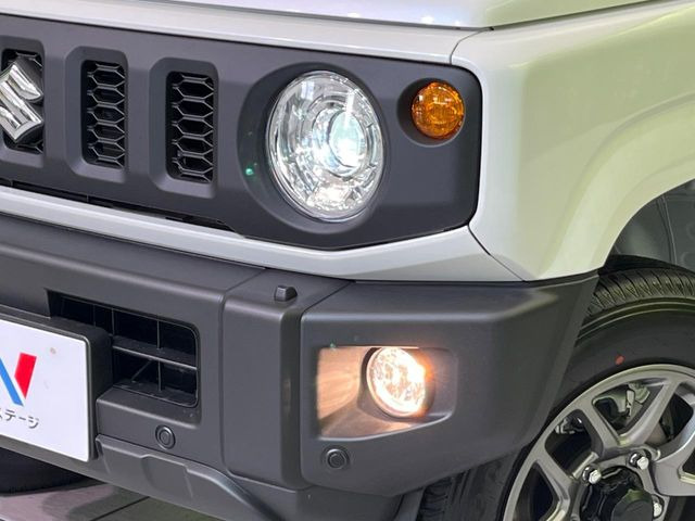 �yLED�w�b�h���C�g�z���V����ԑ��s�����ǍD�Ȏ��E���m�ۂ����S���ĉ^�]�ł��鍂�P�xLED�w�b�h���C�g�𑕔�!�_�����x�������A����d�͂��}�����Ă��܂��B