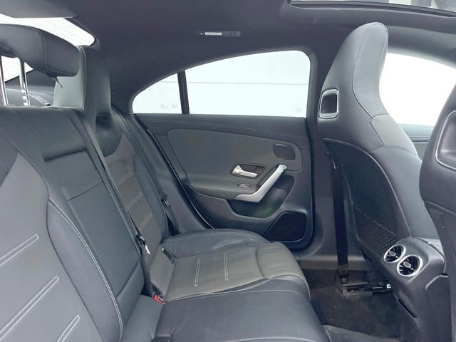 ���㕔���Ȃ��C�ɂȂ�悤�ȃL�Y�E�����ւ��蓙�A�傫�ȃ_���[�W�͂Ȃ��A�ǍD�ȏ�Ԃł��B