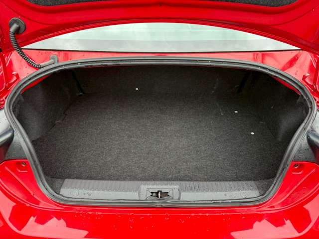 �C�ɂȂ邨�Ԃ�����܂�����E�̓d�b�ԍ����璼�ڂ��X�ɂ��₢���킹���������B�x�����@����ԗ����A��Ԃ܂łȂ�ł������������Ē����܂��B�X�^�b�t�ꓯ���A�����҂����Ă���܂��B