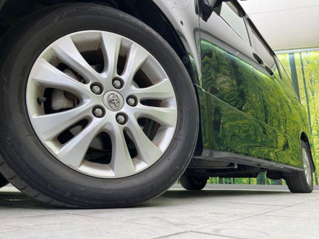 �y����16�C���`�A���~�z�C�[���z�O�ςɃ}�b�`���������A���~�z�C�[���𑕒����Ă���܂��B�e��ЊO�A���~�z�C�[����A�X�^�b�h���X�^�C�����戵�����Ă���܂��B���񂲑��k����������