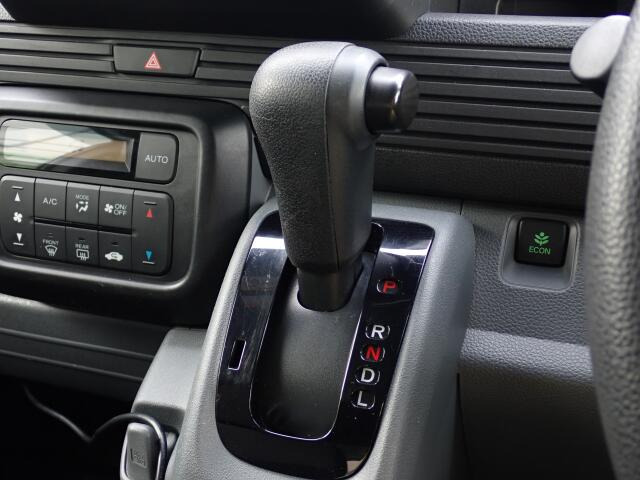 �傫�ȎC����Ȃ���ԗǍD�ł��B