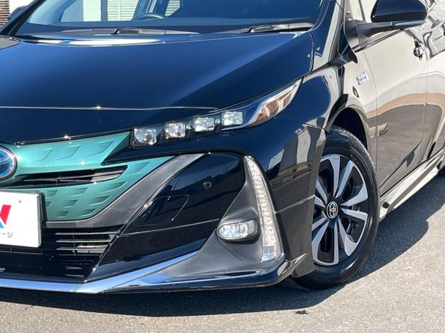 �yLED�w�b�h���C�g�z���V����ԑ��s�����ǍD�Ȏ��E���m�ۂ����S���ĉ^�]�ł��鍂�P�xLED�w�b�h���C�g�𑕔�!�_�����x�������A����d�͂��}�����Ă��܂��B