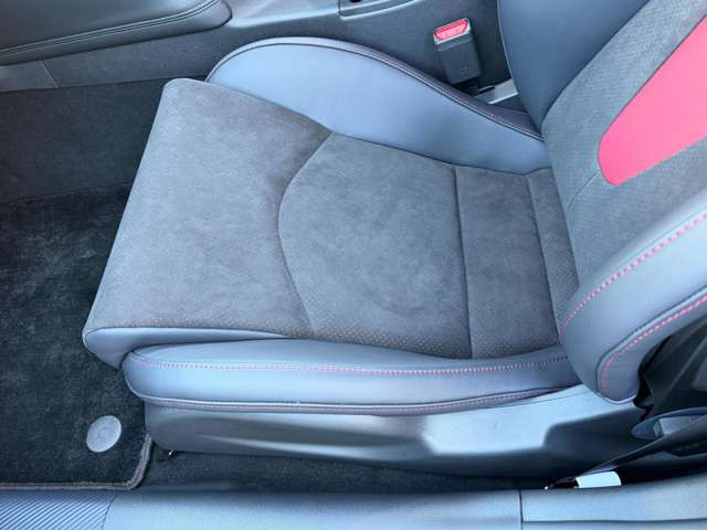 �傫�ȃV����ւ���Ȃǖ����V�[�g�̏�Ԃ��Y��ȏ�Ԃł��B