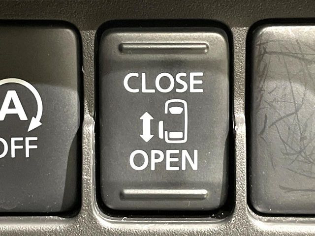 �y�p���[�X���C�h�h�A�z�X�}�[�g�L�[��^�]�Ȃ̃X�C�b�`�ŃX���C�h�h�A�̊J���\���d��������͂����ăh�A���J����K�v�������A���������q�l�ł��A�d���ו��������Ă��鎞�����N�ɊJ���߂ł��܂���