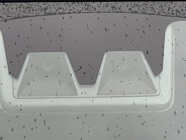 �y�X�}�[�g�A�V�X�g�z���s���ɑO���̎ԗ�����F�����A�Փ˂������Ȏ��͌x��ƃu���[�L�ŏՓˉ���Ɣ�Q�y�����A�V�X�g�B�����S�Ƀh���C�u�����y���݂��������܂��B