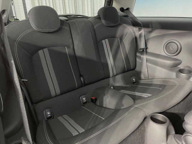 ���㕔���Ȃ��C�ɂȂ�悤�ȃL�Y�E�����ւ��蓙�A�傫�ȃ_���[�W�͂Ȃ��A�ǍD�ȏ�Ԃł��B