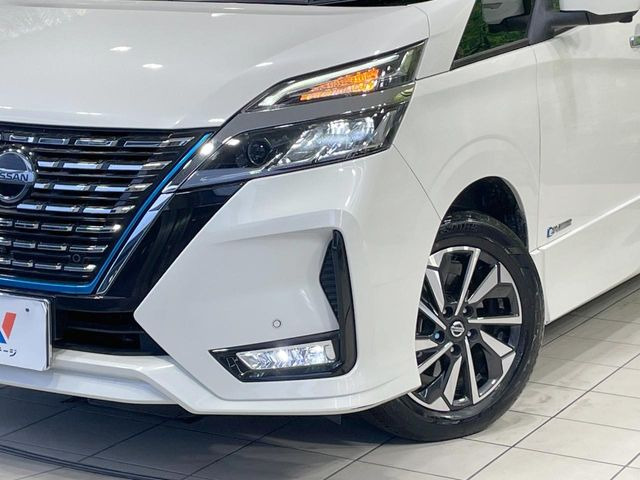 �yLED�w�b�h���C�g�z���V����ԑ��s�����ǍD�Ȏ��E���m�ۂ����S���ĉ^�]�ł��鍂�P�xLED�w�b�h���C�g�𑕔�!�_�����x�������A����d�͂��}�����Ă��܂��B