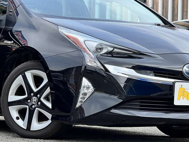 プリウス1.8 A プレミアム ツーリングセレクション