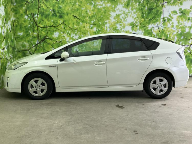 プリウス1.8 S LEDエディション