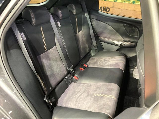 �㕔���Ȃ��C�ɂȂ�悤�ȃL�Y�E�����ւ��蓙�A�傫�ȃ_���[�W�͂Ȃ��A�ǍD�ȏ�Ԃł��B