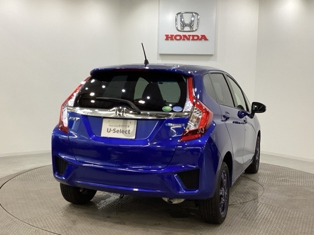 フィット1.5 ハイブリッド Fパッケージ 4WD