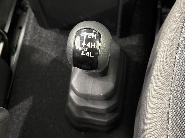 �y�g�����X�t�@�[�z�I�t���[�h��ᓹ�ɓ����������[�h�ւ̐؂�ւ����\�B�������j�����������A�I�����[�h�ȊO�ł����􂵂Ă���܂���