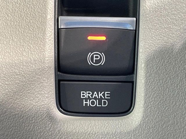 �y�d���p�[�L���O�u���[�L�z�p�[�L���O�u���[�L�͕֗��ȓd����!�{�^����ő���ł��A�A�N�Z���𓥂߂Ύ����ŉ�������܂��􃌃o�[��y�_���������̂ŉ^�]�ȉ����������肵�܂��ˁ�