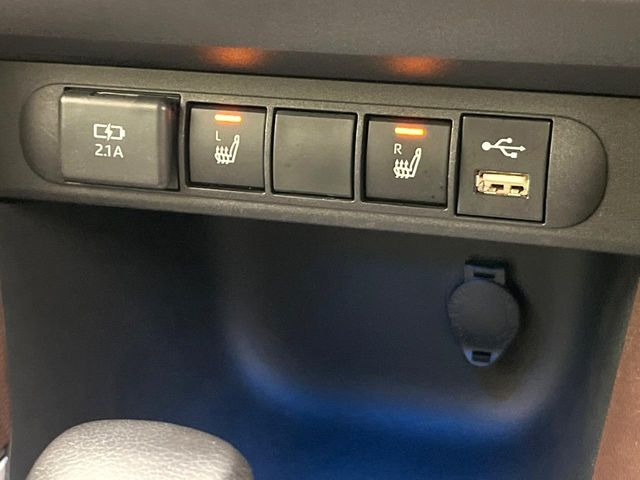 �y�V�[�g�q�[�^�[�z�������ɏd�󂷂�V�[�g�q�[�^�[!�G�A�R����葁�����܂��Ă����̂Ŋ�����̐l�����S�ł��ˁ�G�A�R���̉����͊������邩����A�Ƃ������ɂ����������߂ł��B