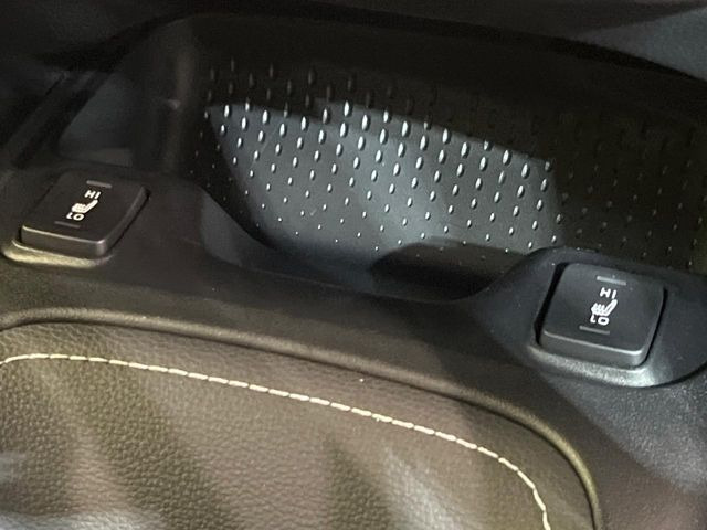 �y�V�[�g�q�[�^�[�z�������ɏd�󂷂�V�[�g�q�[�^�[!�G�A�R����葁�����܂��Ă����̂Ŋ�����̐l�����S�ł��ˁ�G�A�R���̉����͊������邩����A�Ƃ������ɂ����������߂ł��B