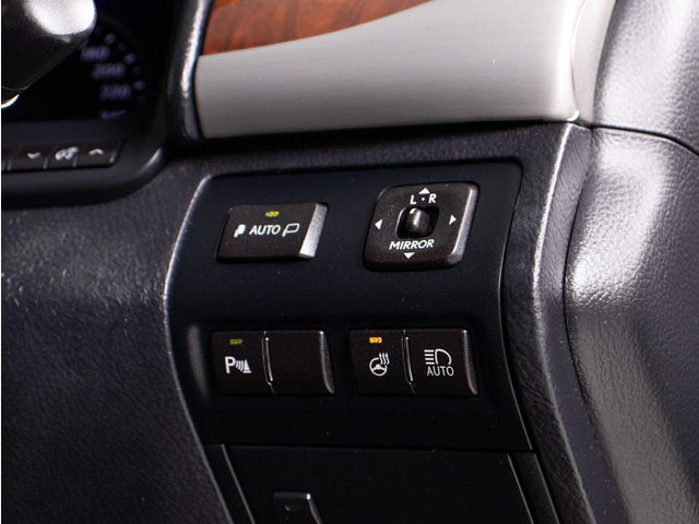 �A�_�v�e�B�u�n�C�r�[���V�X�e����N���A�����X�\�i�[�Ȃǂ̉^�]�⏕�@�\���[��!