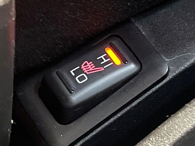 �y�V�[�g�q�[�^�[�z�������ɏd�󂷂�V�[�g�q�[�^�[!�G�A�R����葁�����܂��Ă����̂Ŋ�����̐l�����S�ł��ˁ�G�A�R���̉����͊������邩����A�Ƃ������ɂ����������߂ł��B