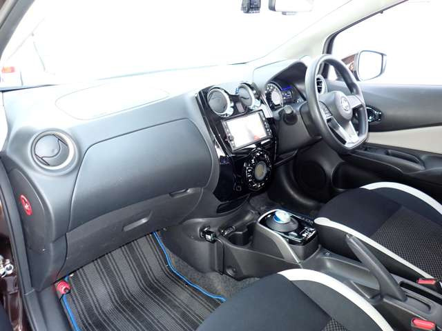 �����[�J�[�Z�b�g�I�v�V�������C���e���W�F���g�A���E���h�r���[���j�^�[+�X�}�[�g�~���[+���݊ԈႦ�Փ˖h�~�A�V�X�g+�t�����g&�o�b�N�\�i�[+�q�[�^�[�t�h�A�~���[�����ԁ�