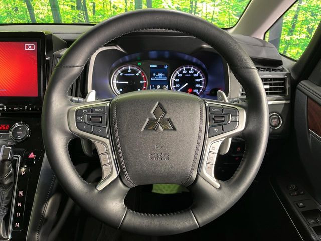 �y�����v�����X�e�A�����O�z�㎿�Ȋv���g�p���邱�ƂŁA��ɂ����������݂ƂĂ��^�]���₷���n���h���ł���