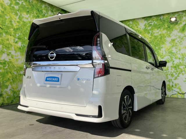 セレナ1.2 e-POWER ハイウェイスターV