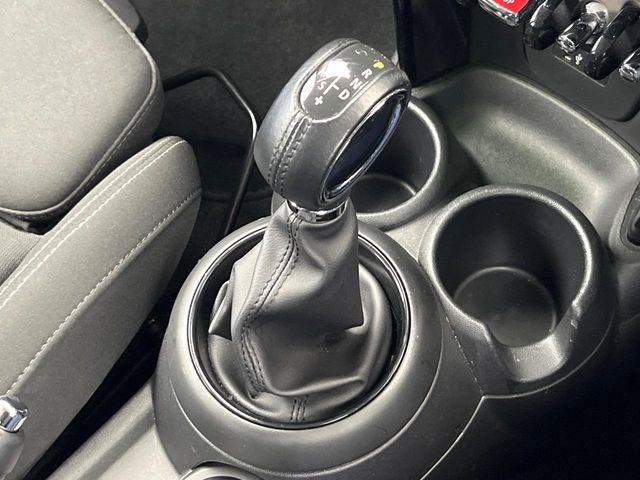 ��MT���[�h�t��AT:�ʏ�͎����ł����Ȃ���ϑ�(�M�A�`�F���W)���h���C�o�[�̑���ɂ���ĈӐ}�I�ɕς�����V�X�e���ł��B����w���i�̃h���C�u�����y���݂��������܂�!