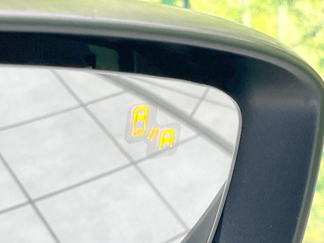 �y�u���C���h�X�|�b�g���j�^�����O�z���s���A�h�A�~���[�̎��p�ɂȂ�₷���ӏ��Ɍ㑱�Ԃ��ڋ߂���ƃT�C�h�~���[�t�߂Ɍx����\���A�h���C�o�[�ɒ��ӊ��N�����Ă���܂��B