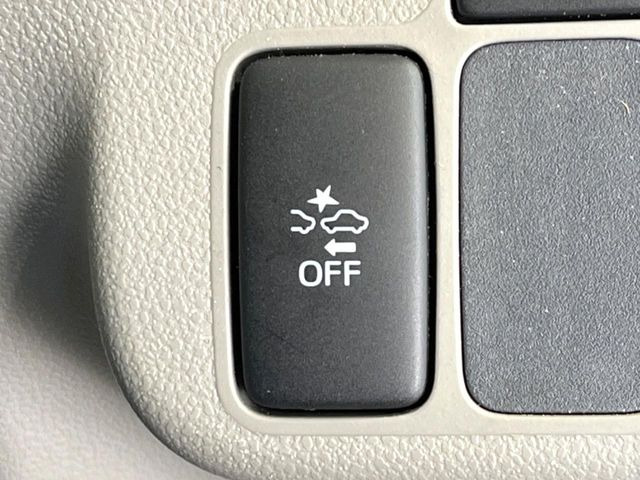 �y�X�}�[�g�A�V�X�g�z���s���ɑO���̎ԗ�����F�����A�Փ˂������Ȏ��͌x��ƃu���[�L�ŏՓˉ���Ɣ�Q�y�����A�V�X�g�B�����S�Ƀh���C�u�����y���݂��������܂��B