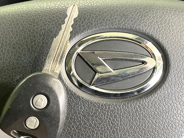 �y�L�[���X�z�������ꂽ�ꏊ����ł��{�^����Ńh�A�̊J���E�{�����ł���̂łƂ��Ă��֗�!�h�A�̌�������ɏ������邱�Ƃ�����܂����