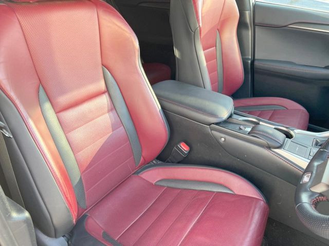 �y��p�X�|�[�c�V�[�g�z�z�[���h���ɗD��A�J�[�u���̑̂������}�����Ă���܂��B�܂��A�̂Ƀt�B�b�g���邩�獘��w�������ɂ����A�����O�h���C�u�⍂�����s�ł����K�ɂ��߂������������܂���