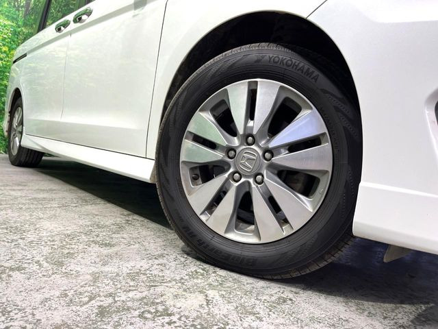 �y����16�C���`�A���~�z�C�[���z�O�ςɃ}�b�`���������A���~�z�C�[���𑕒����Ă���܂��B�e��ЊO�A���~�z�C�[����A�X�^�b�h���X�^�C�����戵�����Ă���܂��B���񂲑��k����������