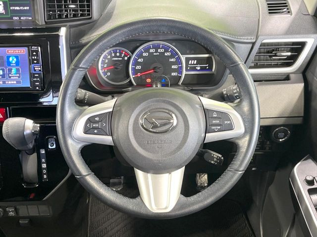 �y�����v�����X�e�A�����O�z�㎿�Ȋv���g�p���邱�ƂŁA��ɂ����������݂ƂĂ��^�]���₷���n���h���ł���