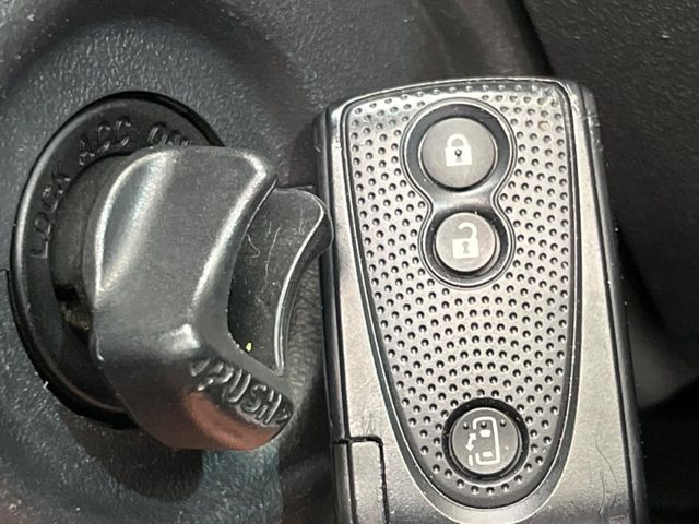 �y�L�[���X�z�������ꂽ�ꏊ����ł��{�^����Ńh�A�̊J���E�{�����ł���̂łƂ��Ă��֗�!�h�A�̌�������ɏ������邱�Ƃ�����܂����