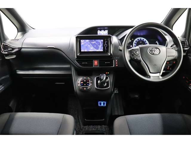 ノア1.8 ハイブリッド X