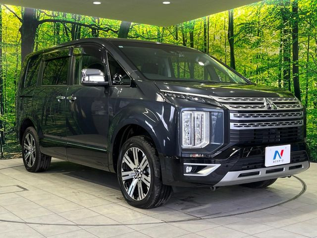 高透明度のガラス皮膜で撥水はもちろん、上質なツヤ・光沢を実現。紫外線や酸性雨から大切な愛車を保護し、色あせ・劣化を防止。「弾スプラッシュコート」、「弾プリミッサコート」からお選びいただけます。