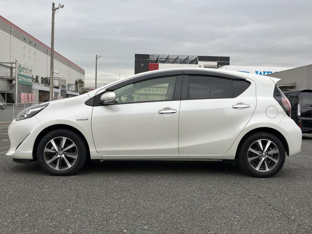 アクア1.5 S スタイルブラック