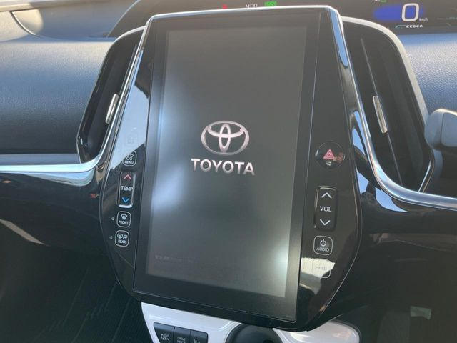 �y���ʃi�r�z�l�C�̑�^11.6�C���`�i�r�𑕔��B���݊��̂�����ʂ̓C���p�N�g��!�i�r���p���̃}�b�v�\���͌��₷���A�e���r��DVD�͗Տꊴ���A�b�v!�����̃h���C�u���O�b�Ɗy�����Ȃ�܂���