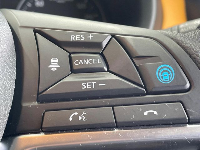 �y�v���p�C���b�g�z�������H�ł̒��������s���y��!!�a�؎��Ə��񑖍s�̃V�[���ŁA�A�N�Z���E�u���[�L�E�X�e�A�����O�������Ő��䂵�A�������^�]�̕��S���y�����Ă���܂���