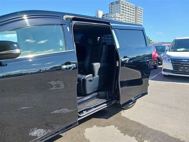 アルファードハイブリッド 2.5 SR Cパッケージ E-Four 4WD