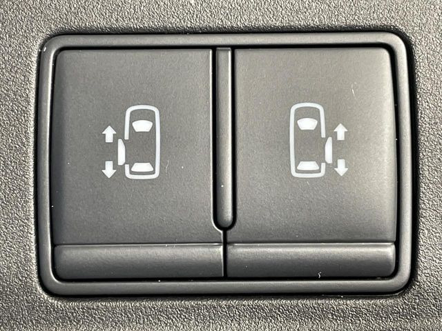 �y�����p���[�X���C�h�h�A�z�X�}�[�g�L�[��^�]�Ȃ̃X�C�b�`�Ō�ȗ����X���C�h�h�A�̊J���\���d��������͂����ăh�A���J����K�v�������A�����Ȃ��q�l�ł��ȒP�ɊJ���߂ł����K�ł���