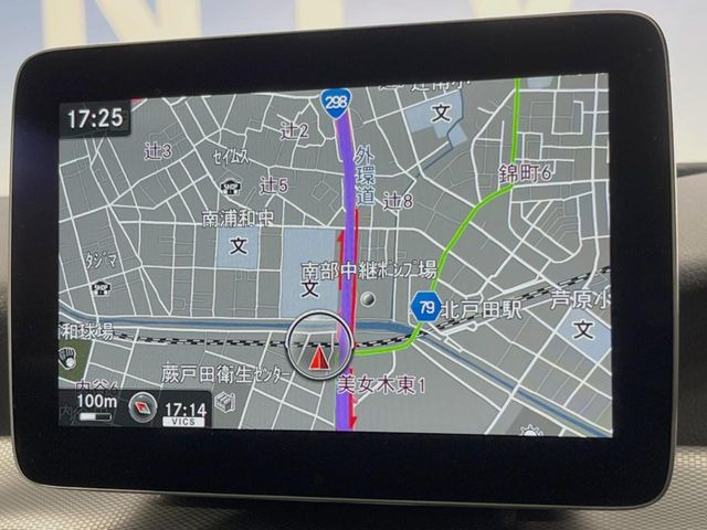 �������i�r:��̊��̂���i�r�́A����������ԓ������o���Ă���܂��B�I�[�f�B�I�@�\���[�����Ă���܂��̂ŁA�^�]�����y���߂܂���