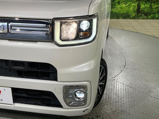 �yLED�w�b�h���C�g�z���V����ԑ��s�����ǍD�Ȏ��E���m�ۂ����S���ĉ^�]�ł��鍂�P�xLED�w�b�h���C�g�𑕔�!�_�����x�������A����d�͂��}�����Ă��܂��B