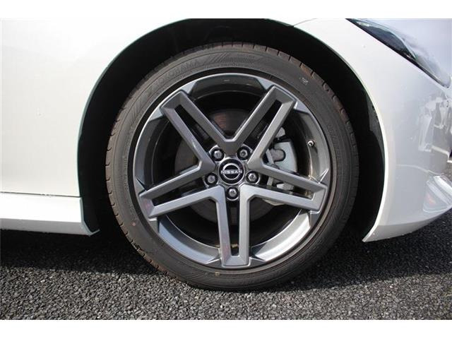 ���Ǝҗl�ւ̔̔��͂��f�肳���Ă��������܂��B �Ԍ������ԗ��̏ꍇ�́A�Ԍ����擾�������x�������z�ŕ\�����Ă���܂��B