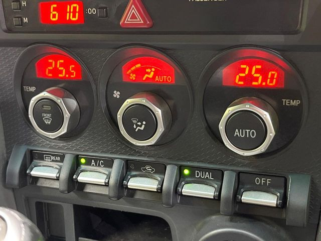 �y���E�Ɨ��^�t���I�[�g�G�A�R���z�^�]�ȂƏ���Ȃł��ꂼ�ꂨ�D�݂̉��x�ɐݒ�\�B����҂ɂ��z�������A���K�ȋ󒲂����͂��v���܂��B