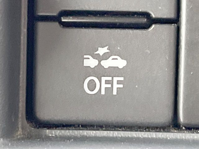 �y�X�Y�L �Z�[�t�e�B�T�|�[�g�z���s���ɑO���̎ԗ�����F�����A�Փ˂������Ȏ��͌x��ƃu���[�L�ŏՓˉ���Ɣ�Q�y�����A�V�X�g�B�����S�Ƀh���C�u�����y���݂��������܂��B