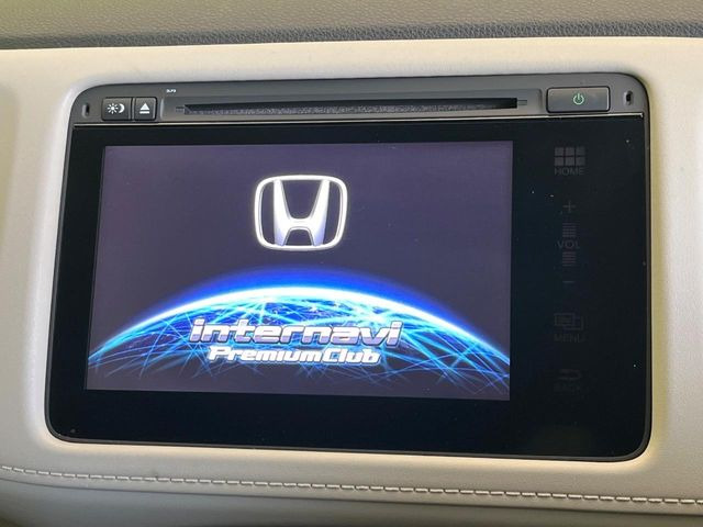 �y�����i�r�z�l�C�̏����i�r�𑕔����Ă���܂��B�i�r�̎g���₷���͂������A�I�[�f�B�I�@�\���[��!�L�����v�◷�s�͂������A�ʋ΂┃�����ȂǕ��i�̃h���C�u���y�����Ȃ�͂���