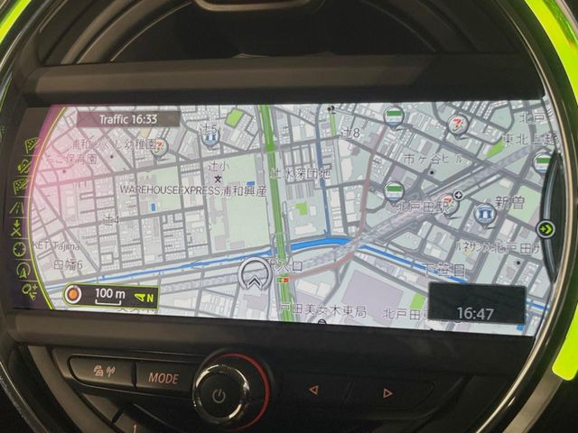 �������i�r:��̊��̂���i�r�́A����������ԓ������o���Ă���܂��B�I�[�f�B�I�@�\���[�����Ă���܂��̂ŁA�^�]�����y���߂܂���